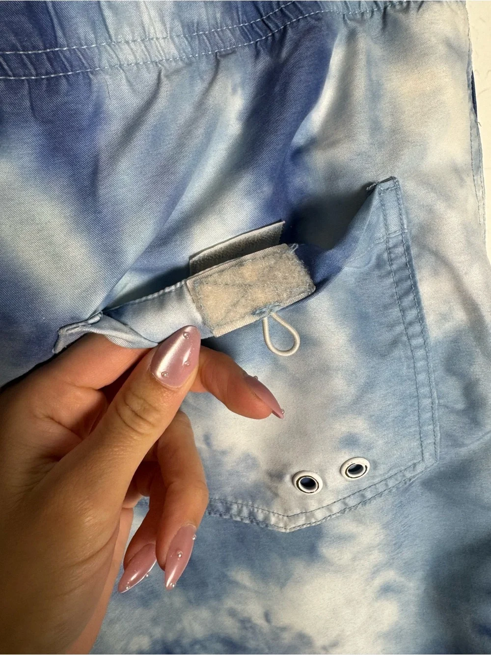 American Eagle Blue White Tie Dye Swim Trunks Mesh Lined Board Shorts